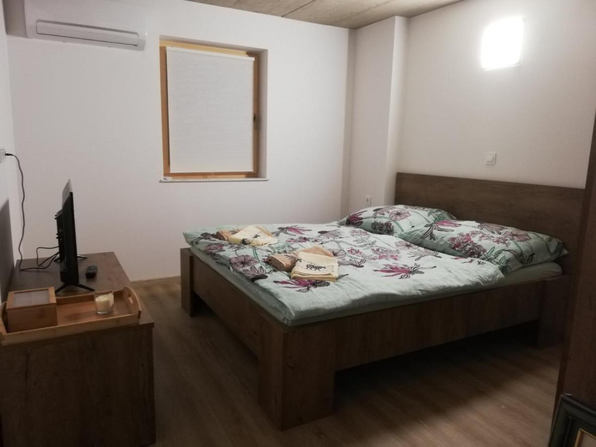 Sobe, Rooms B&B - Vina Kauran Zgornji Jakobski Dol Exteriör bild